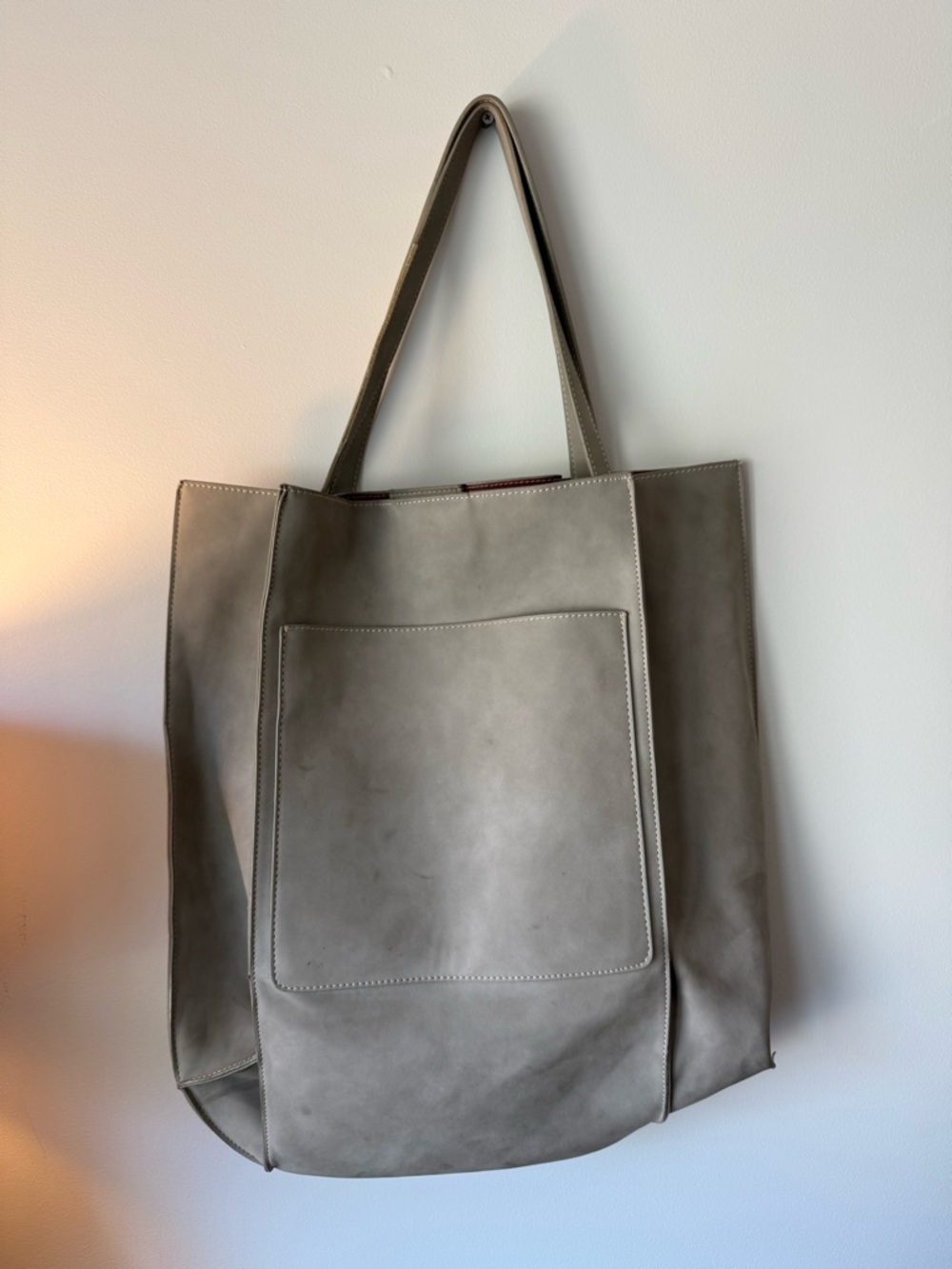 Handyman special shiraleah leather tote